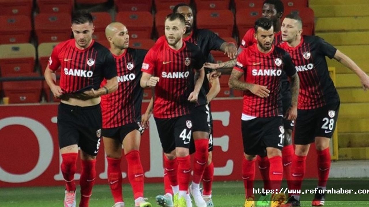 Gaziantep F.K’da büyük şok yaşanıyor. Futbolculardan büyük ayıp