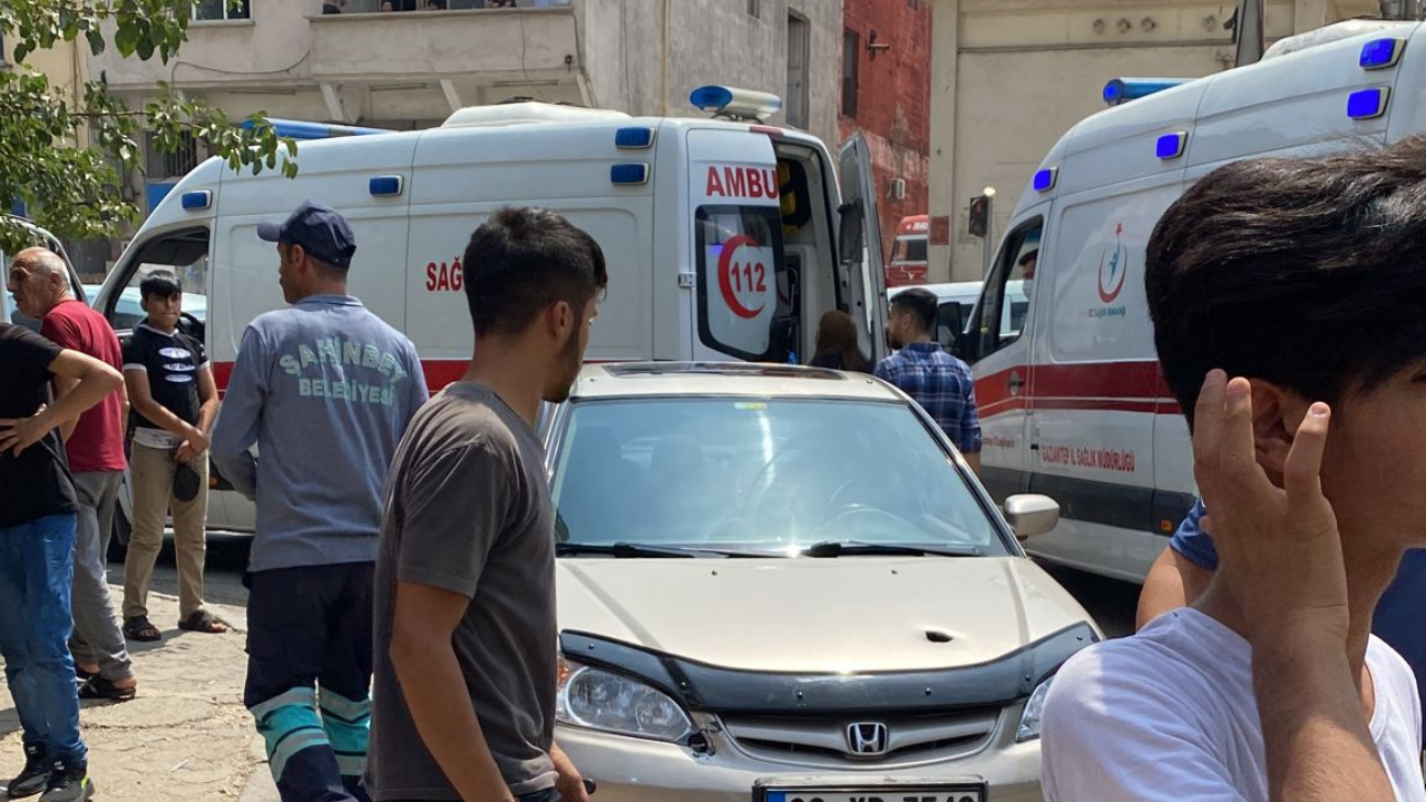 Gaziantep Ünaldı Postanesi önünde silahlı saldırı!