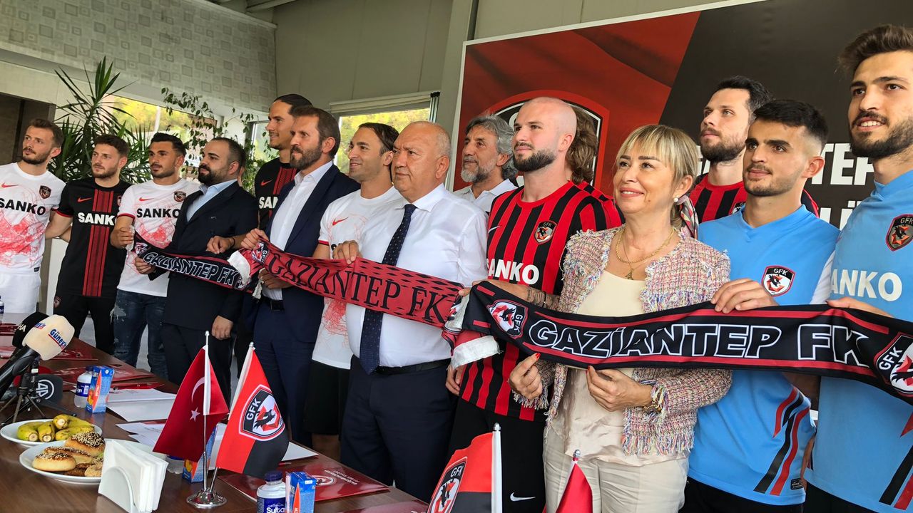 Gaziantep FK toplu sözleşme imzaladı!