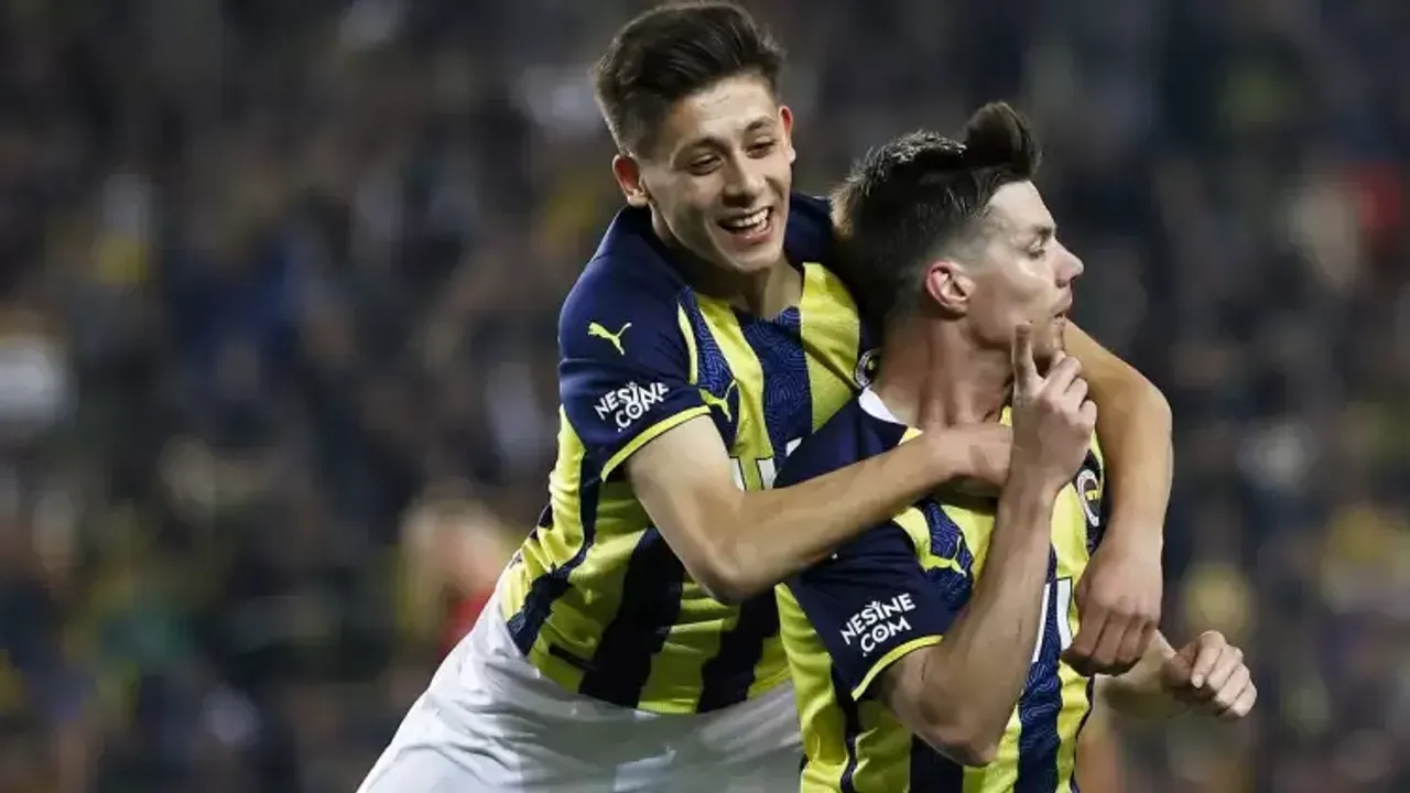 Fenerbahçe’de Zajc, Arda Güler ve Emre Mor, Yedek Kulübesine Hapsoldu