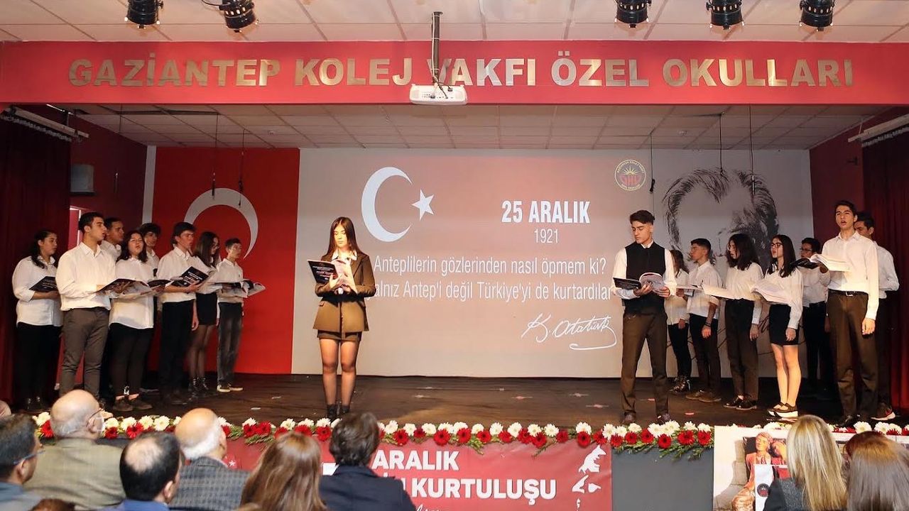 Gaziantep Kolej Vakfı’nda 25 Aralık Coşkusu