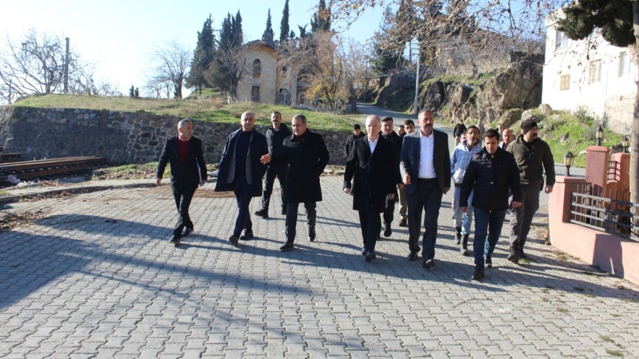 Gaziantep Valisi Gül, İslahiye'de temaslarda bulundu