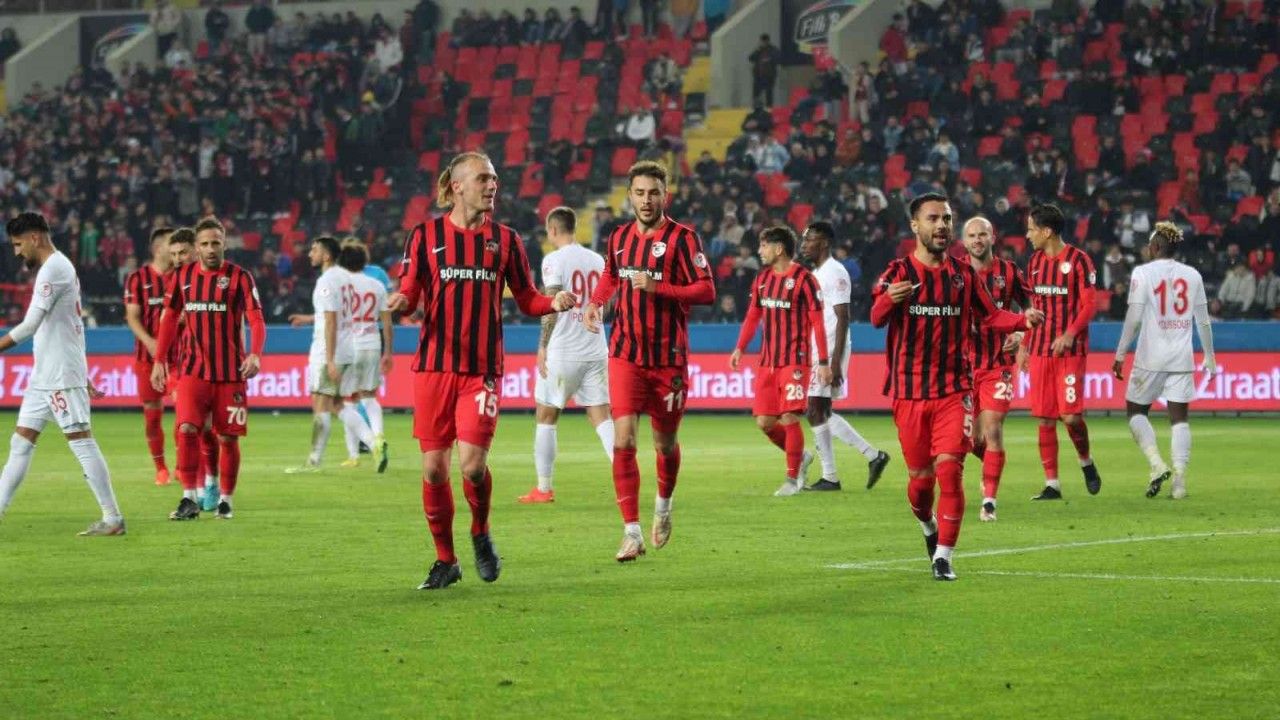 Gaziantep FK turu rahat geçti! Ziraat Türkiye Kupası: Gaziantep FK: 3 - Boluspor: 1