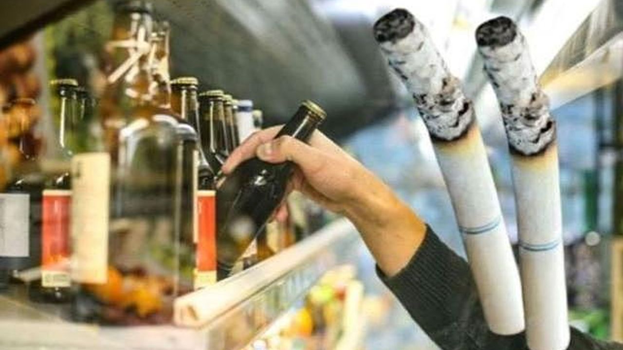 Tiryakiye kötü haber... Sigara ve alkolde 6 aylık ÜFE sancısı! En düşük sigara fiyatı 33 lira olacak