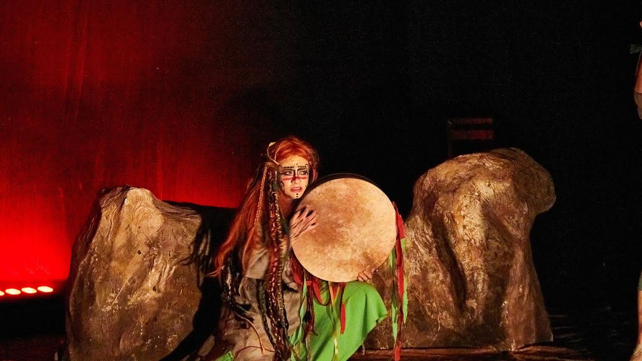 Gaziantep Şehir Tiyatrosu, “Beşinci Mevsim Efsanesi” Oyunuyla “Perde” Dedi