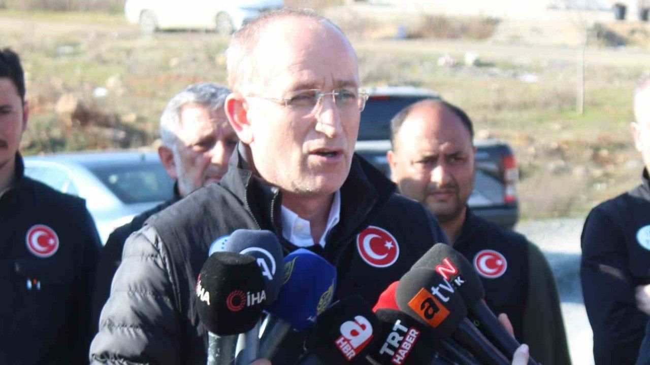 TOKİ Başkanı Bulut, Gaziantep'te deprem bölgesindeki konut çalışmalarıyla ilgili bilgi verdi