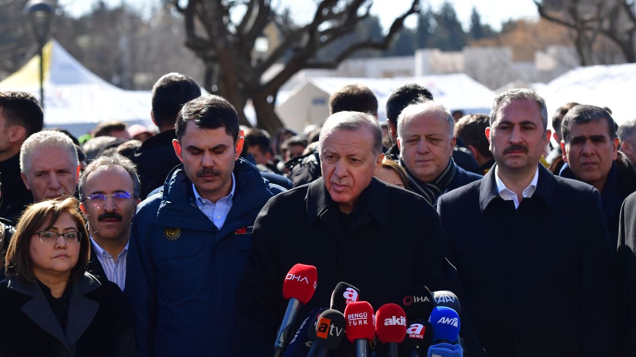 Bakan Kurum, Gaziantep'te açıklamalarda bulundu: