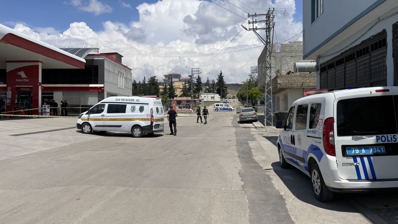 Kilis'te petrol istasyonundaki silahlı saldırıda bir kişi yaralandı