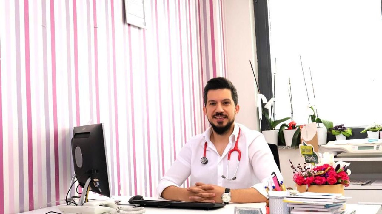 Çocuk Sağlığı ve  Hastalıkları Hekimi  Uz. Dr. Ahmet Onur YİĞİT Defa Life Hastanesinde  