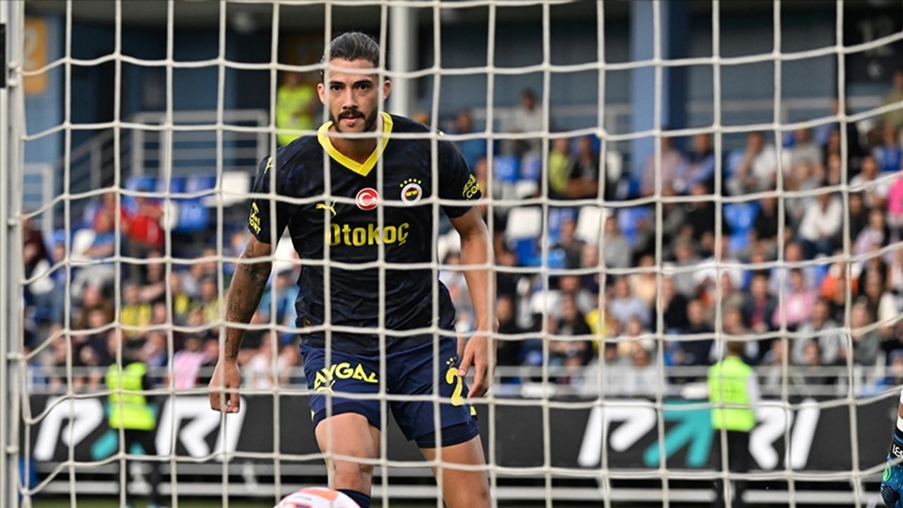 Fenerbahçe'de Gustavo Henrique, Valladolid'e Transfer Oldu