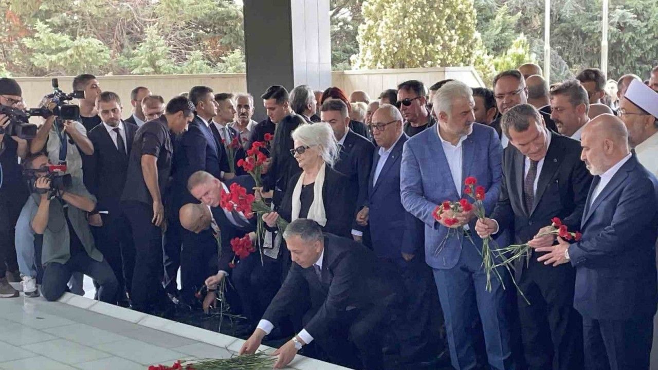 Adnan Menderes ve Arkadaşları Mezarı Başında Anıldı