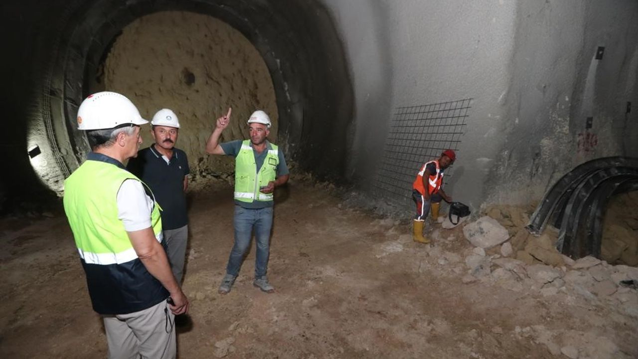 Mehmet Tahmazoğlu Tünel Çalışmalarını Yerinde İnceledi