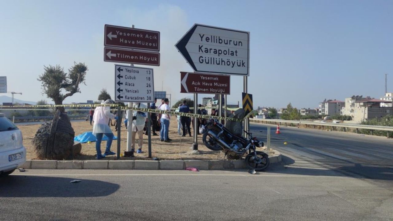 Gaziantep'te Feci Kaza: Motosiklet Kamyonetle Çarpıştı!