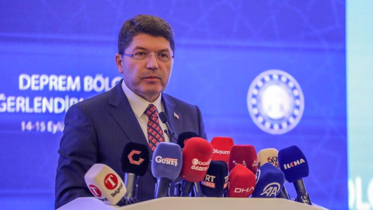 Adalet Bakanı Yılmaz Tunç, Gaziantep'te "Deprem Bölgesi Değerlendirme Toplantısı"nda Konuştu
