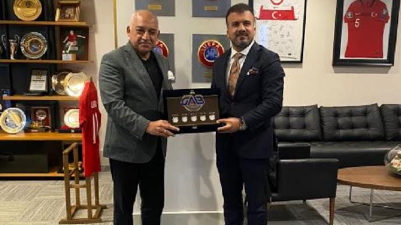 Başkan Celal Kadooğlu, TFF Başkan Mehmet Büyükekşi'yi Ziyaret Etti
