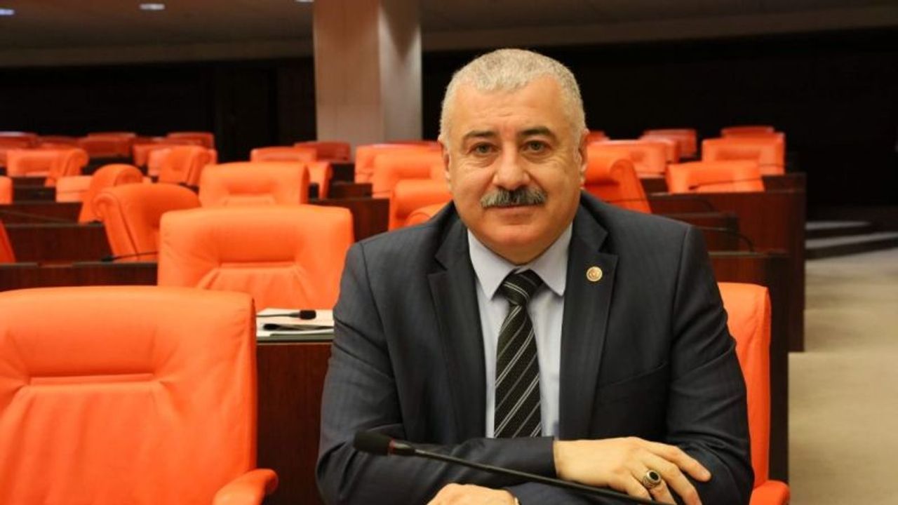 TBMM İdare Amiri MHP Gaziantep Milletvekili Atay, Ankara’da acilen ameliyat oldu. Sağlık durumu iyi