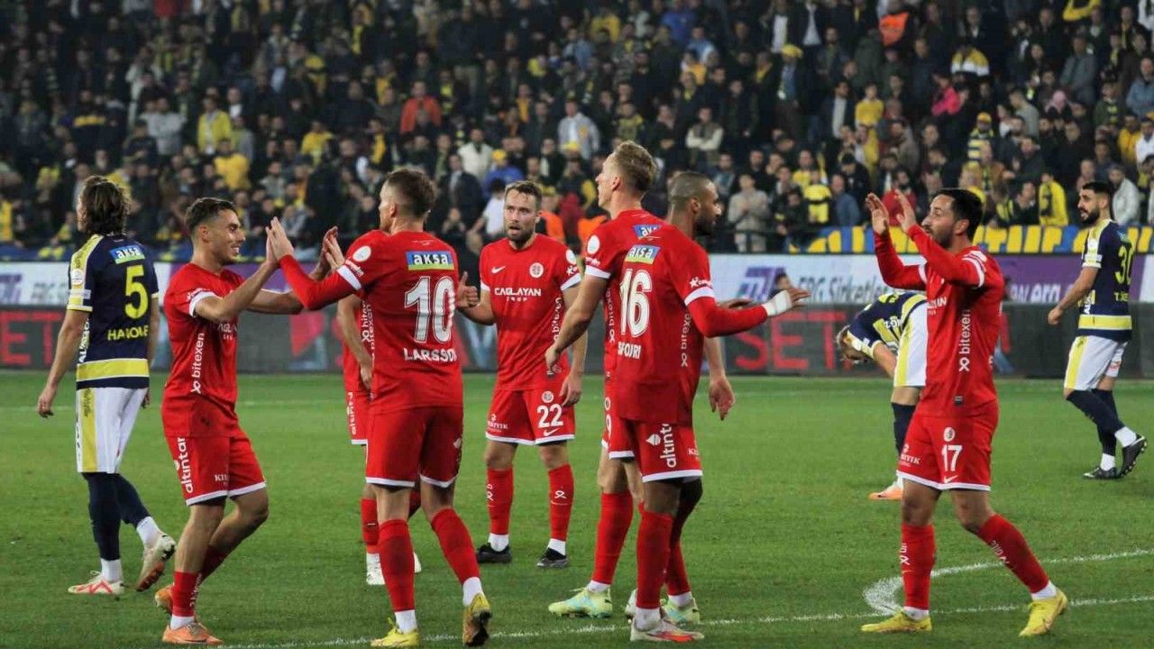 Trendyol Süper Lig: MKE Ankaragücü: 0 - Antalyaspor: 4 (Maç sonucu)