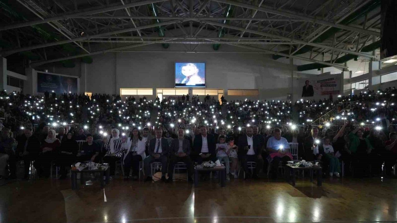 Depremde üyelerini kaybeden Antakya Medeniyetler Korosu’ndan Kilis’te konser