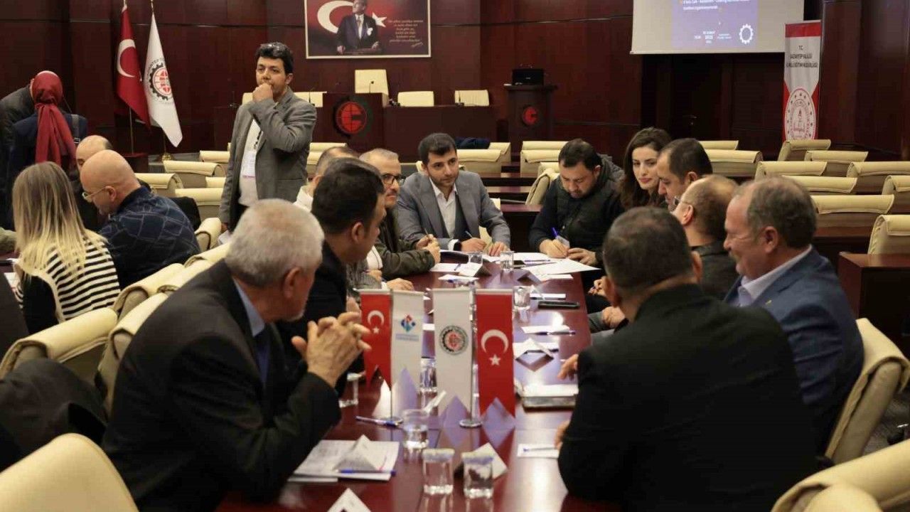 Gastronomi sektöründe istihdam sorunları çalıştayda masaya yatırıldı