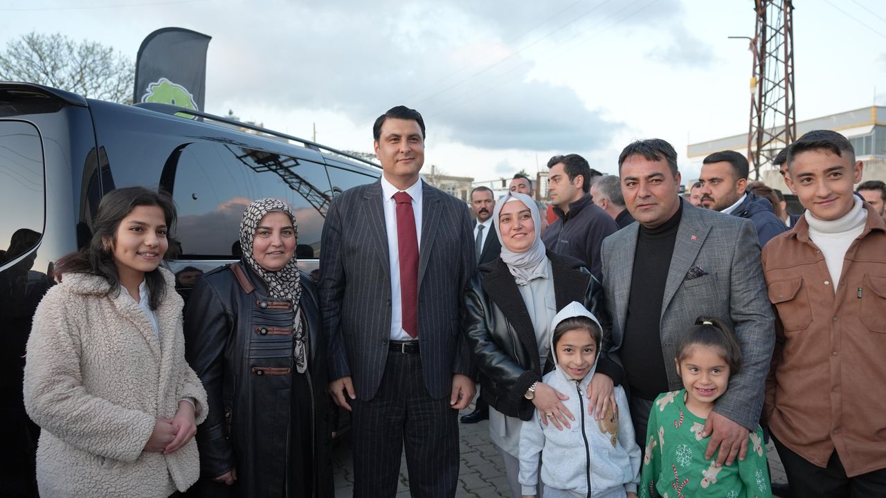 Başkan Yılmaz’a Sarılar’da sevgi seli