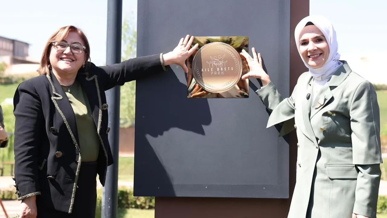 Türkiye'de ilk "Aile Dostu Park" ünvanı Gaziantep Galle Park Millet Bahçesi'ne verildi
