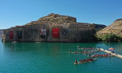 FIRAT’IN İNCİSİ RUMKALE’DE FESTİVAL COŞKUSU YAŞANDI! 1350 SPORCU FIRAT’TA KIYASIYA YARIŞTI