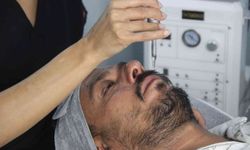 Güzellik yarışında erkekler kadınları solladı