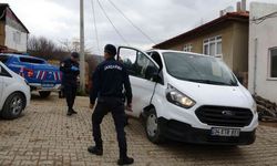 Cesedi parçalanmış halde bulunan kadın toprağa verildi