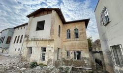 Nizip'te tarihi yapılar restore ediliyor