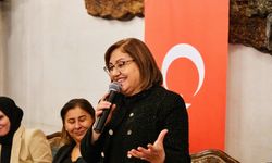 Gaziantep Büyükşehir Belediye Başkanı Fatma Şahin, Seçim Öncesi Rakip Adayları Ziyaret Etti
