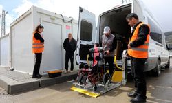 Gaziantep Büyükşehir Belediyesinden depremzedelere 5 bin 100 medikal malzeme desteği