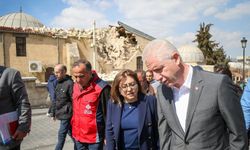 Gaziantep'in zarar gören tarihi yapılarına yakın mercek