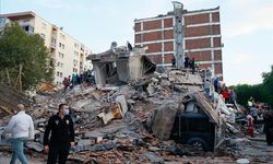 Deprem felaketinde can kaybı 47 bin 932'ye ulaştı