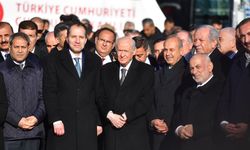 GAZİANTEP - Erbakan: "Bir an evvel konutların ve iş yerlerinin tamamlanması, yaşama kaldığınız yerden devam etmeniz için dua ve temenni ediyoruz"