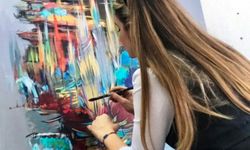 Ressam Leyla Afacan Kodaman’ın Sergisi Devam Ediyor
