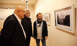 “Siyahtan Beyaza Yalnızlıklar” Fotoğaf Sergisi Açıldı