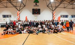 Yüzlerce Genç, 19 Mayısı Coşkuyla Kutladı