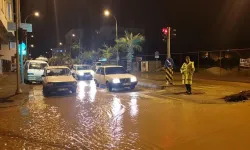 Gaziantep Araban'daki sağanak su baskınlarına neden oldu