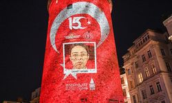 VİDEO HABER / Galata Kulesi'ne 15 Temmuz şehitlerinin fotoğrafları yansıtıldı