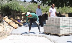 Cerityeniyapan Mahallesi'nde Kilitli Parke Taşı Dönemi Başlıyor!
