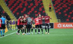 Kırmızı siyahlılar 5 hafta sonra kazandı! Gaziantep FK: 2 - İstanbulspor: 0 (Maç sonucu)