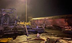VİDEO HABER/ Gaziantep TAG Otoyolu'nda tır 3 araca çarptı, 3 kişi öldü