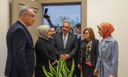 Bakan Göktaş’tan büyükşehir belediyesi projelerini tam not