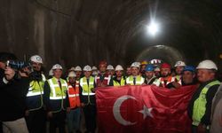 Gaziantep Şahinbey’de 100. Yıl Tünellerinde ilk ışık bakanlarla birlikte görüldü