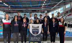 SANKO Okulları öğrencilerinin yüzme başarısı