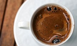 Aç karnına kahve içmek kötü mü?