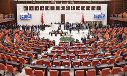 İşte son 7 ayda istifa eden milletvekillerinin bilançosu! 600 milletvekilinden 61’i partisinden istifa etti