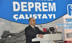 "İmar planlarını terzi, kasap gibi meclis üyeleri onaylıyor"