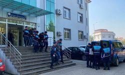 Bağ evinden hırsızlık yapan 4 şahıs tutuklandı