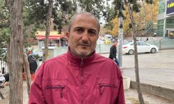 Sokak köpeklerinin saldırısına uğrayan çocuğun babası: “Çocuğumun vücudunun çoğu yerinde et kalmamış yemişler''